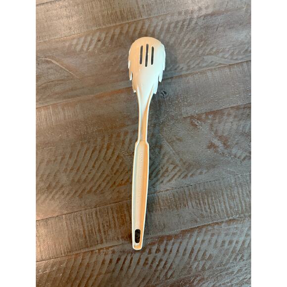 Vintage Ecko Slotted Pasta Spaghetti Spoon Fork Off White Made In USA - Picture 2 of 6